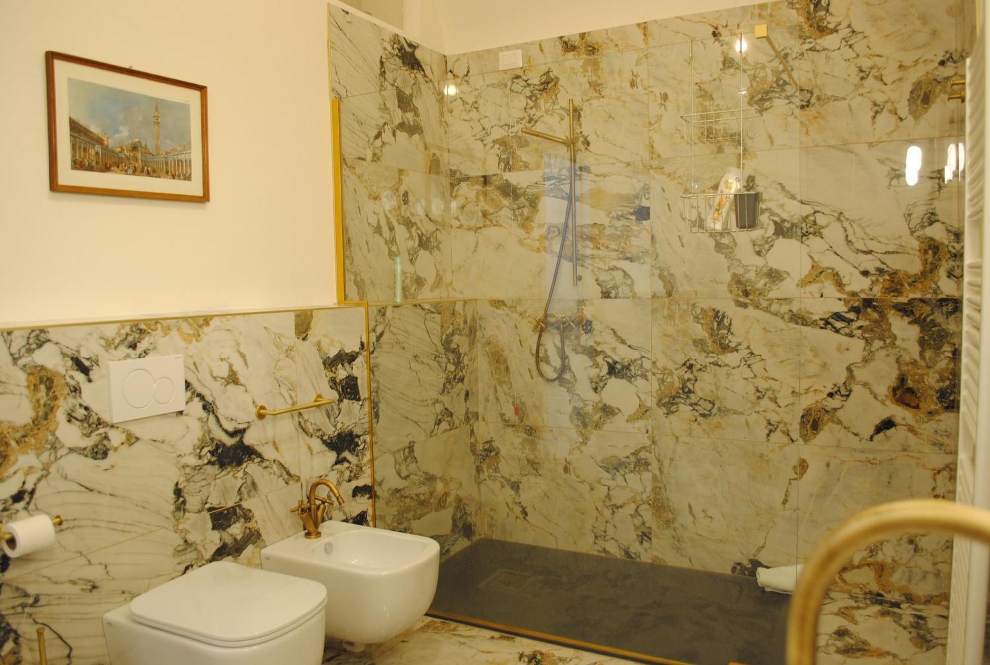 Dreaming Mazzanti 11 Apartment เวโรนา ภายนอก รูปภาพ